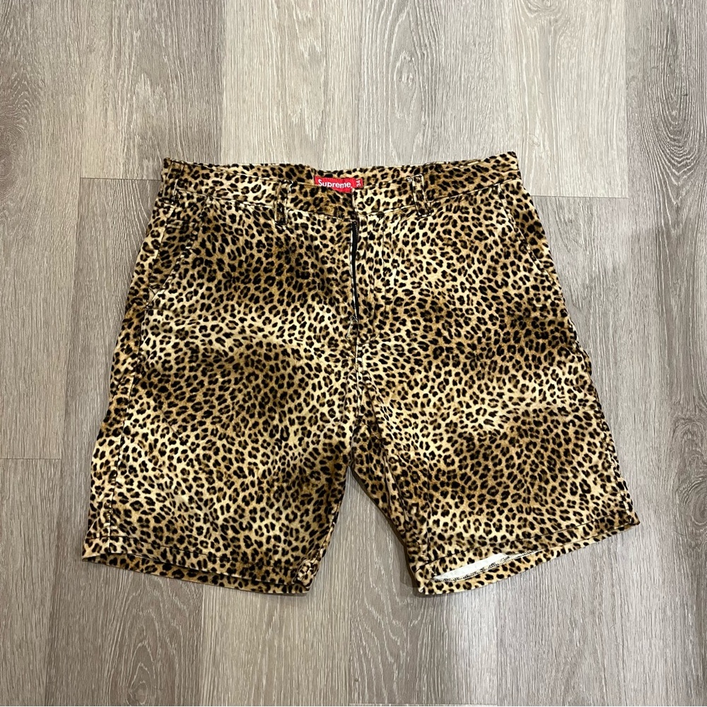Supreme Leopard Print Men's Shorts